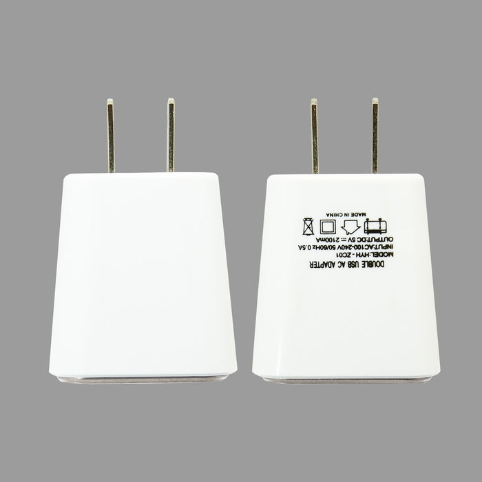 Macaw Wall Charger