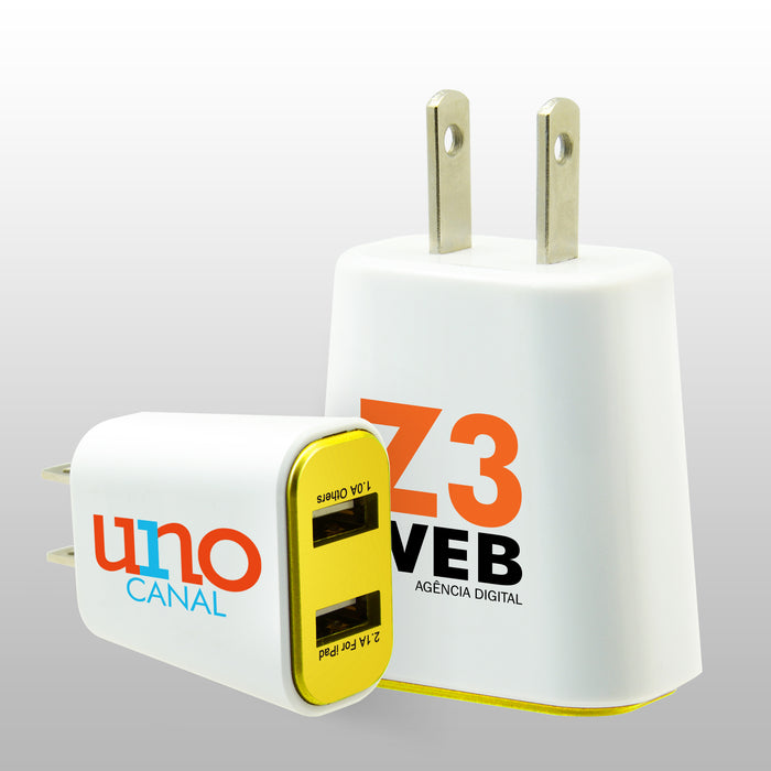 Macaw Wall Charger